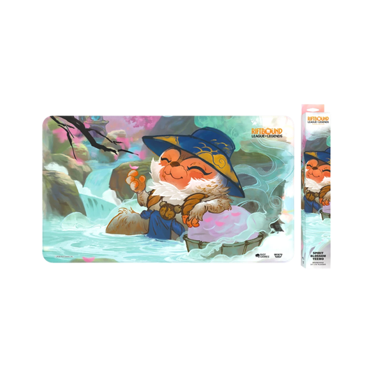 Riftbound League of Legends Playmat Spirit Blossom Teemo mit verspielter Illustration, Wasserlandschaft und Riot Games Branding