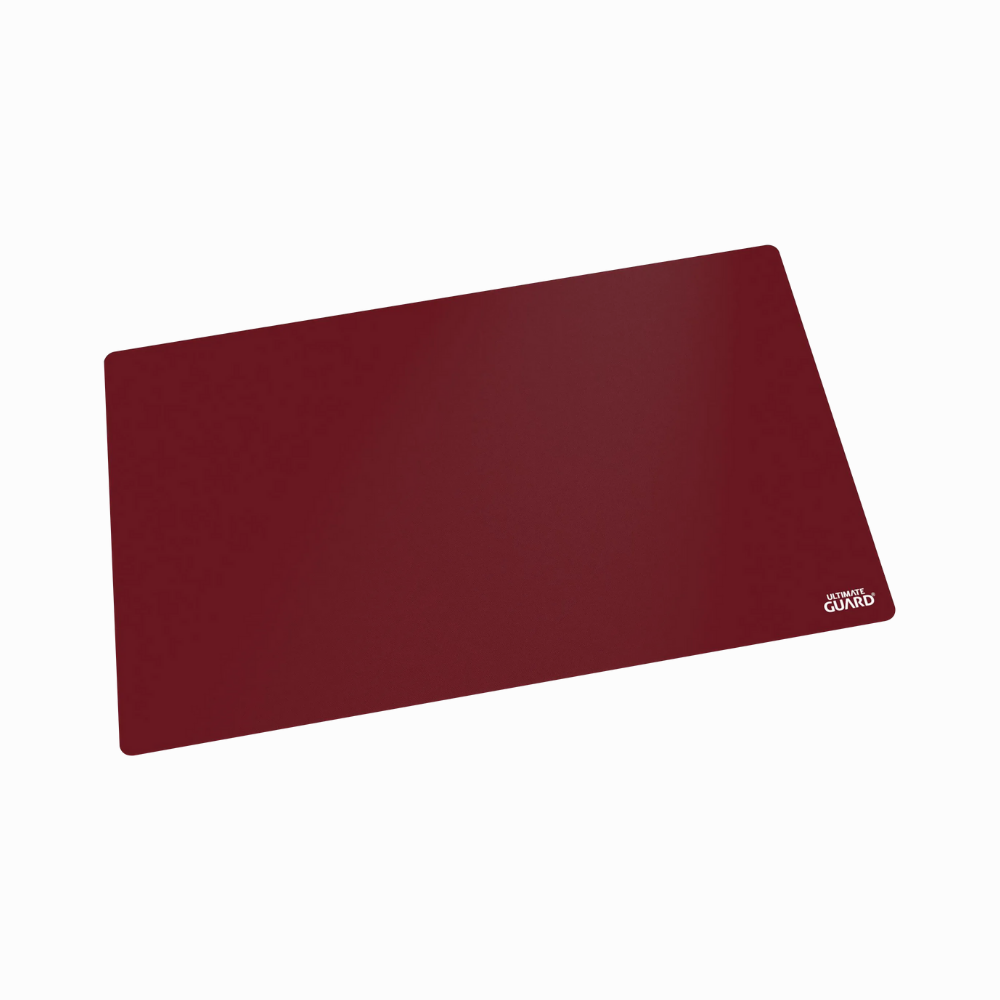 Ultimate Guard Playmat in Bordeaux – stilvolle Spielmatte für Sammelkarten mit weicher Oberfläche und Anti-Rutsch-Rückseite. Perfekt für sicheres Spielen.