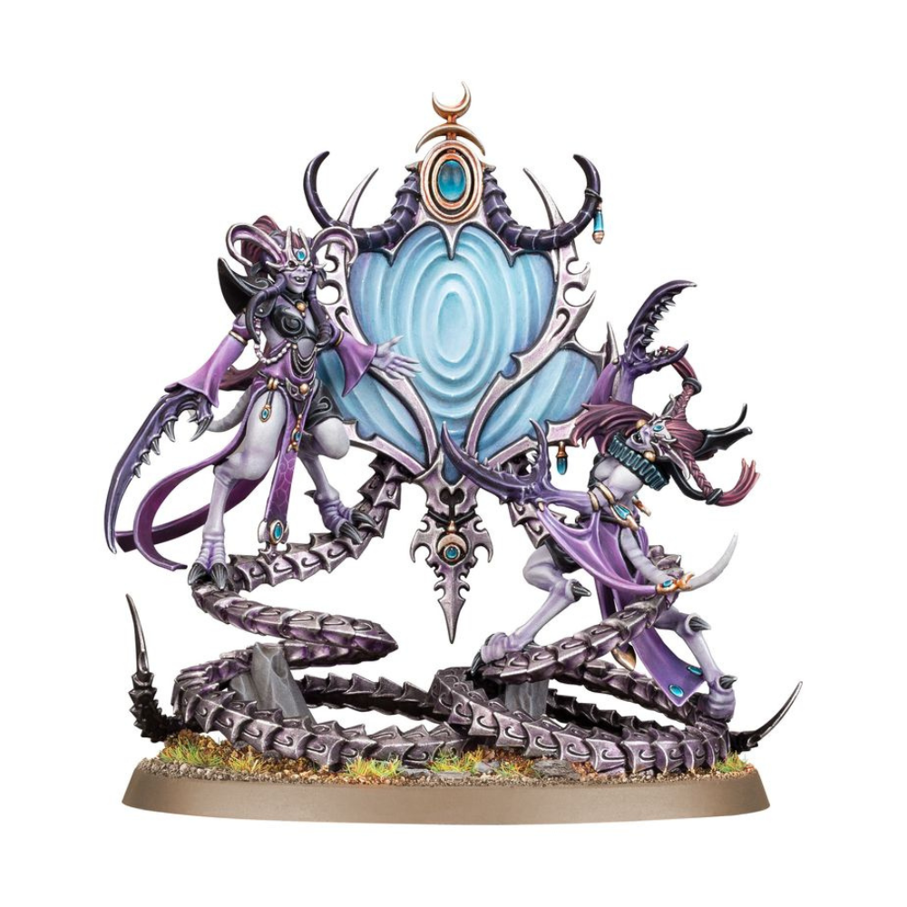 Warhammer Age of Sigmar Die Verfluchte Reflexion (83-112) mit zwei Figuren vor einem verzierten magischen Spiegel.