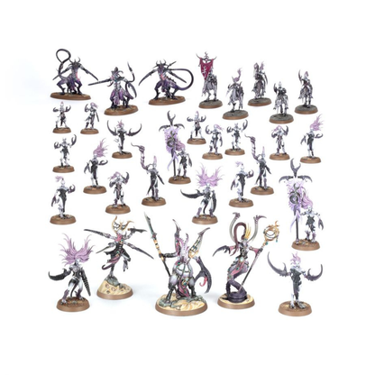 Warhammer Age of Sigmar Speerspitze: Epikureische Feiernde (70-834) mit allen 31 bemalten Miniaturen.
