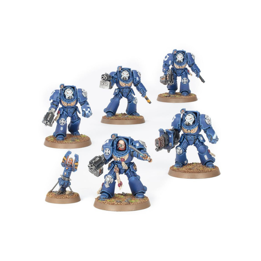 Warhammer 40k Terminatortrupp Space Marines Miniaturen. Bemalte Terminator Modelle mit schweren Waffen und Sturmboltern