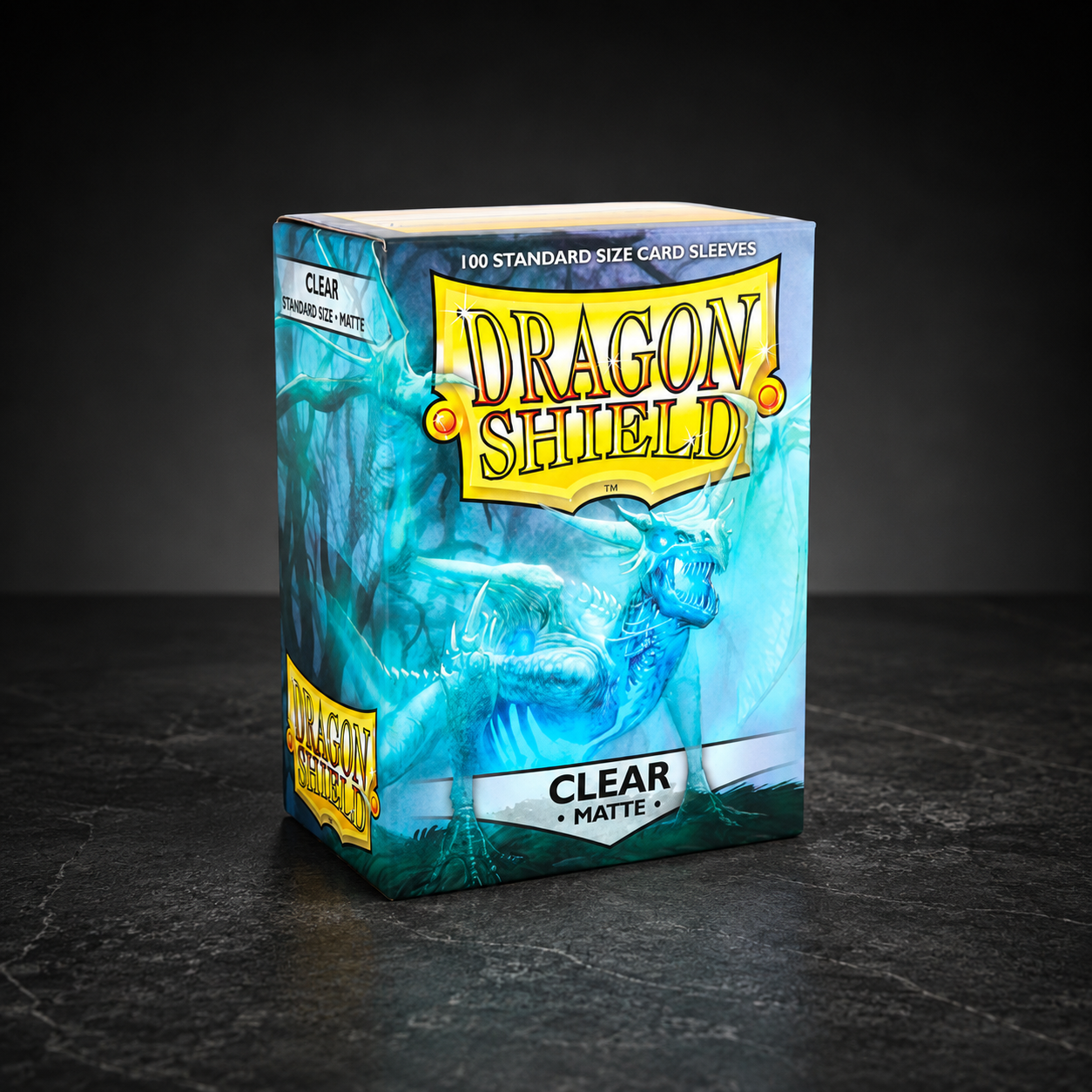 Dragon Shield Clear Matte Standard Card Sleeves mit 100 Kartenhüllen in der Produktverpackung.